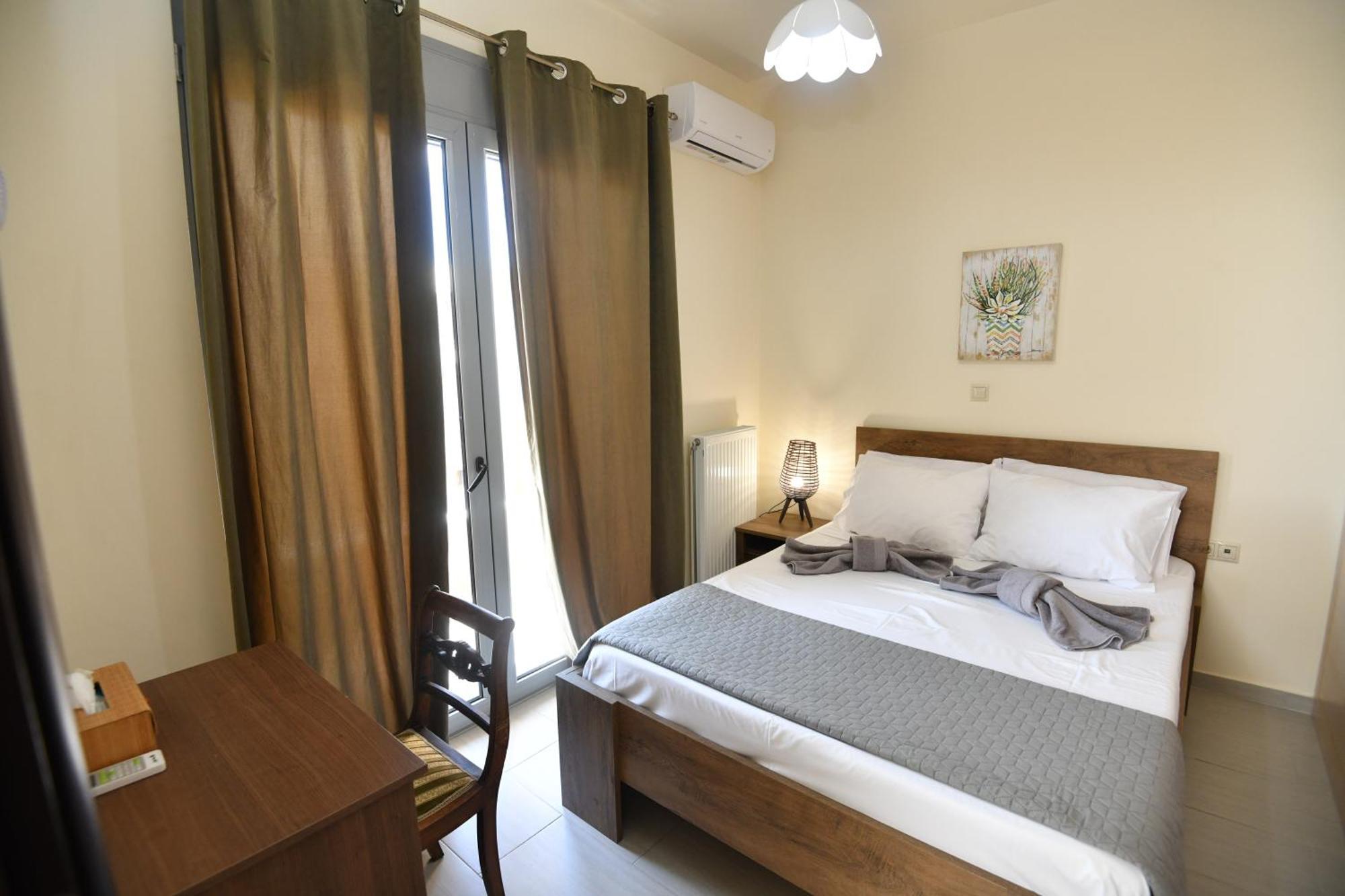 Dionysus Seaside Villa เอียลิซอส ภายนอก รูปภาพ