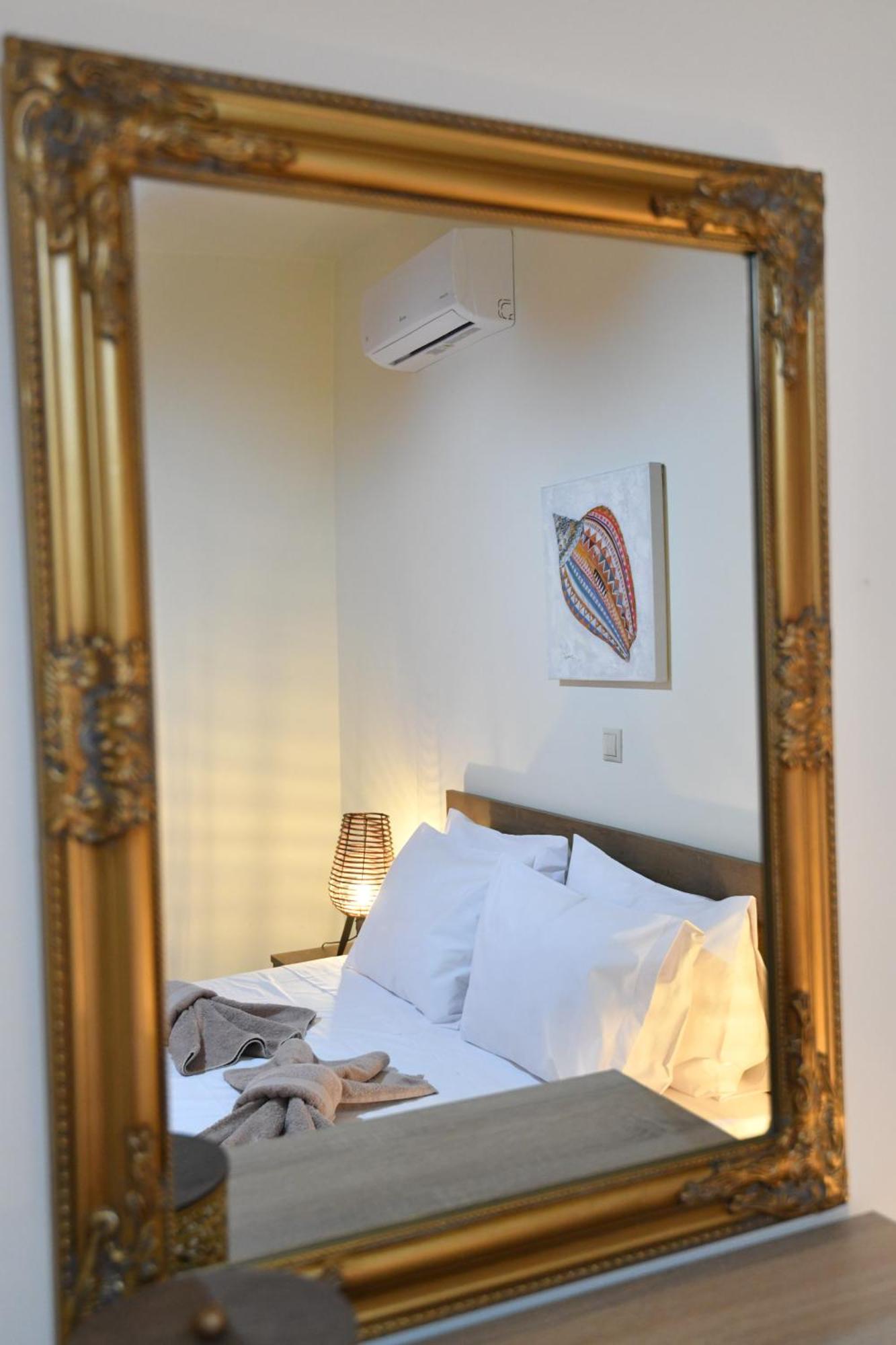 Dionysus Seaside Villa เอียลิซอส ภายนอก รูปภาพ